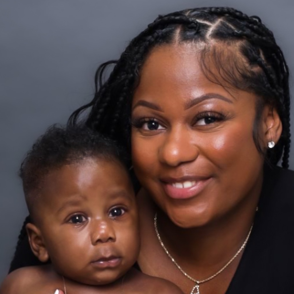 Meet your Posher, Ayanna